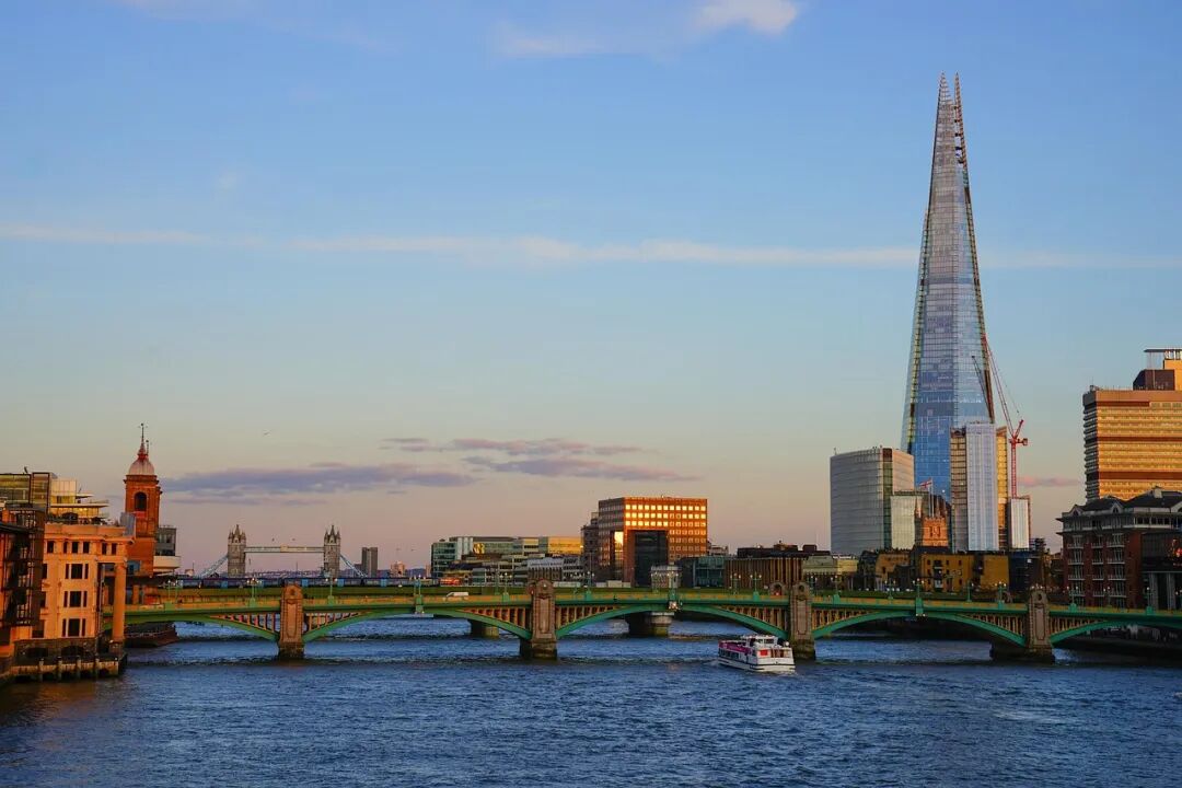 Free Thames London photo and picture